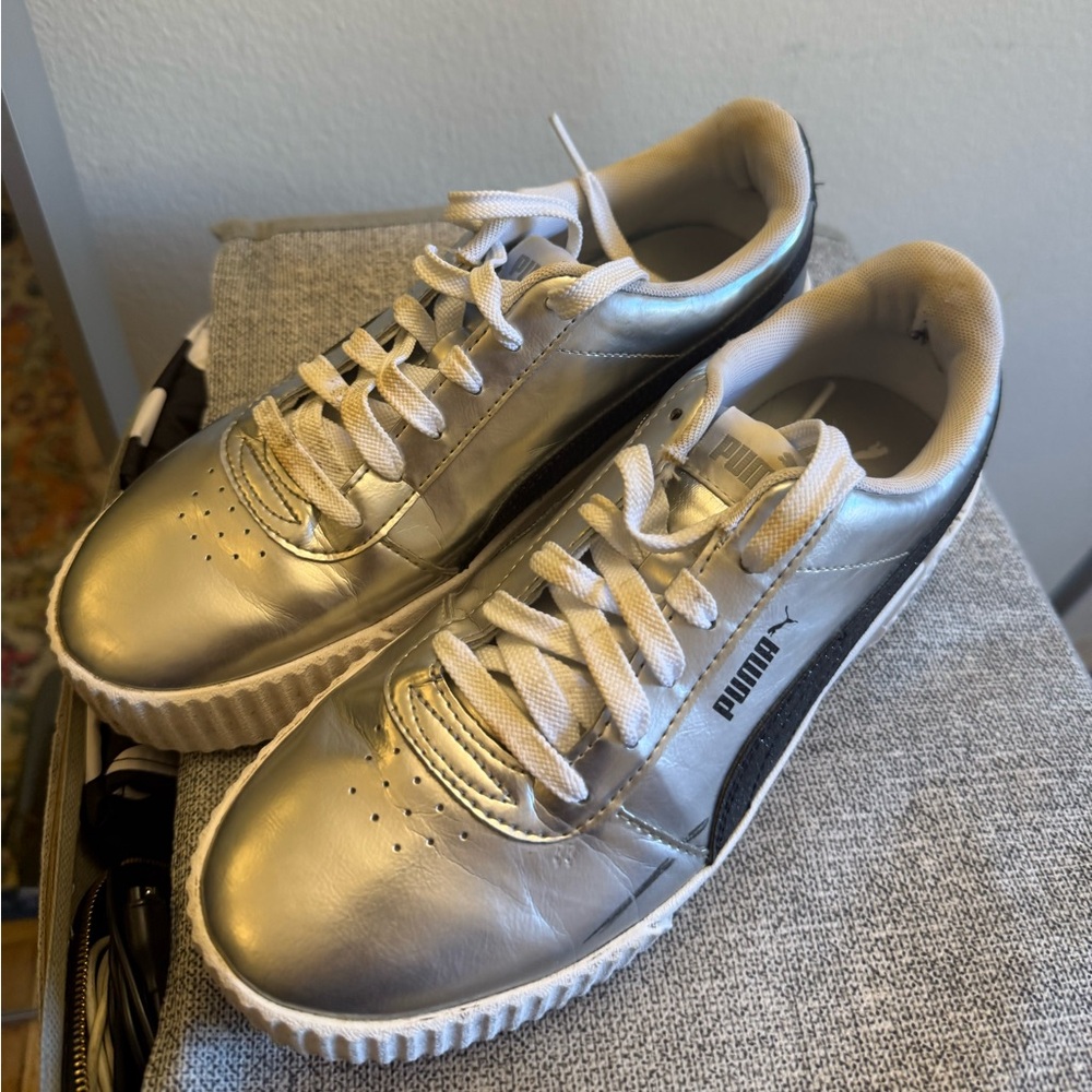 Puma Women’s Metallic Silver Sneakers